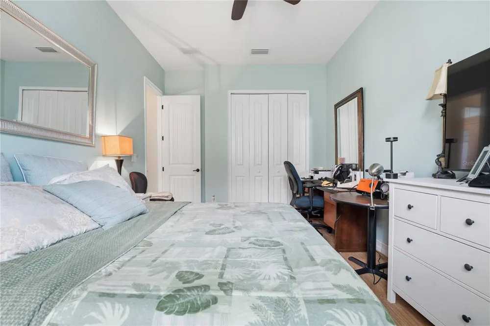 6619 35TH COURT E Sarasota, FL 34243