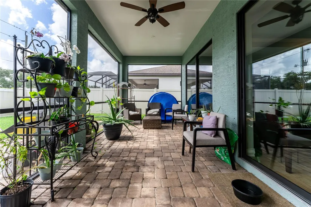6619 35TH COURT E Sarasota, FL 34243