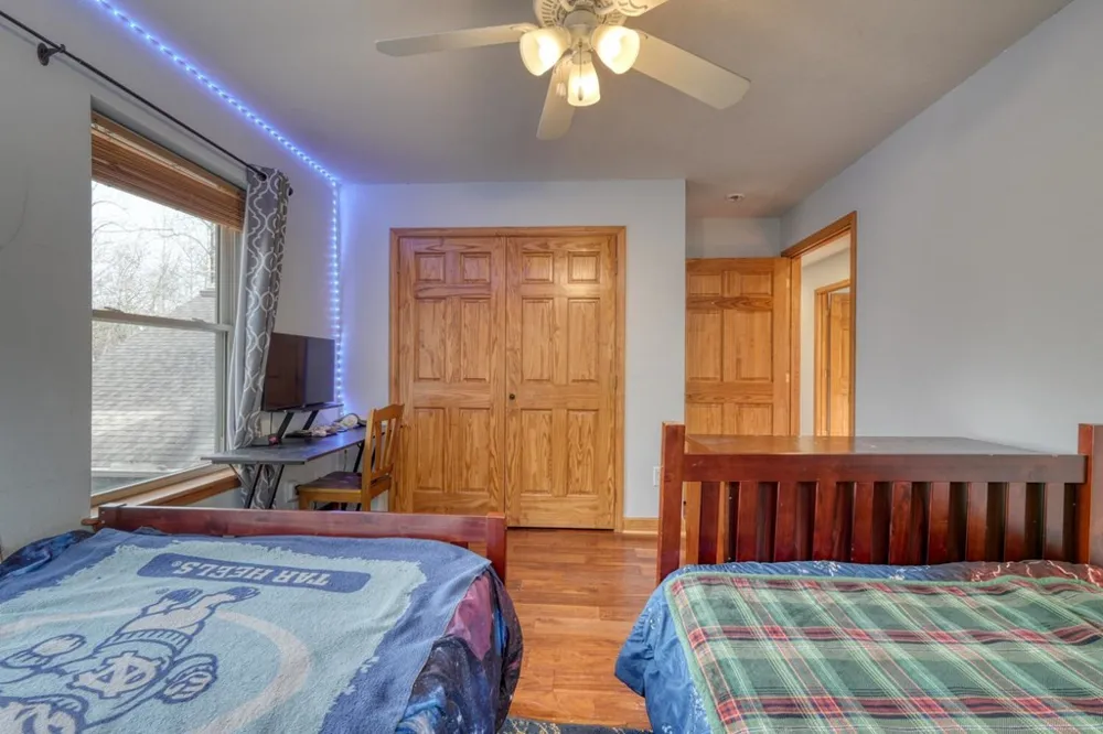 95 Breezy Brook Lane #5 Hayesville, NC 28904
