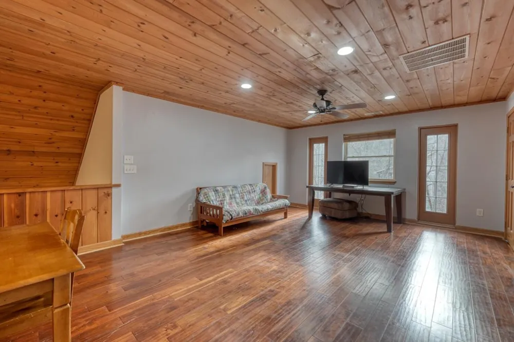 95 Breezy Brook Lane #5 Hayesville, NC 28904