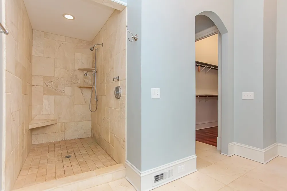 1 Cheoah Trail Robbinsville, NC 28771