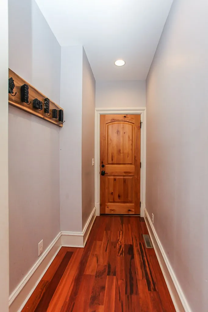 1 Cheoah Trail Robbinsville, NC 28771