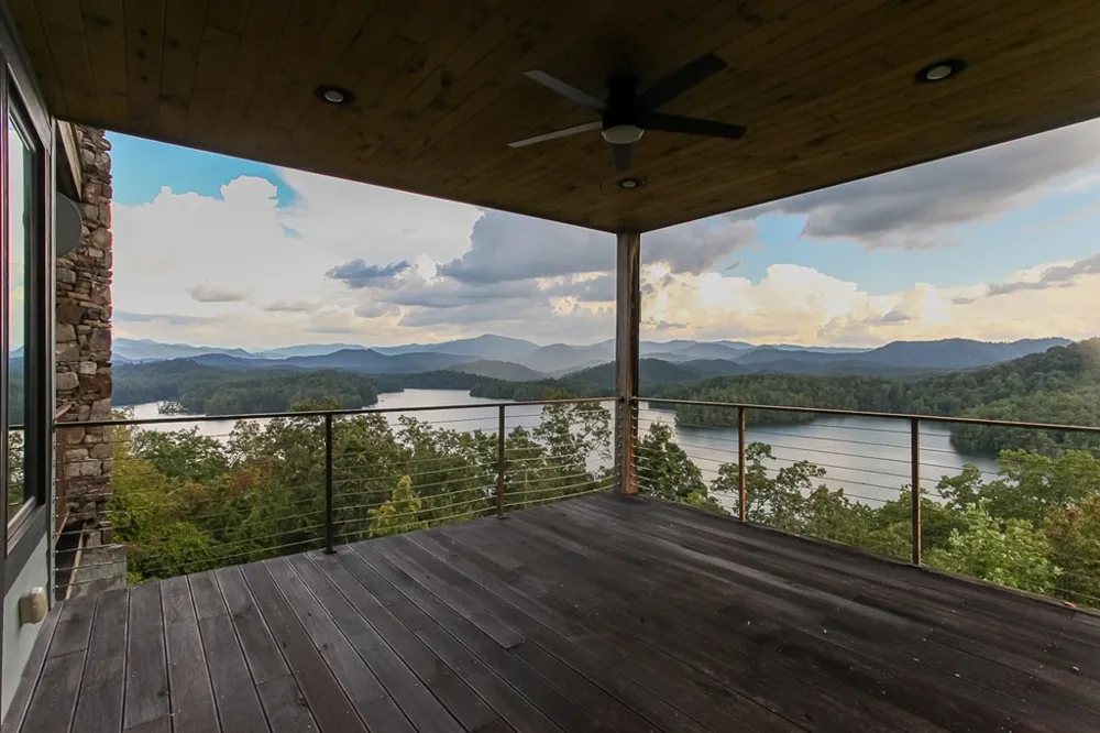 1 Cheoah Trail Robbinsville, NC 28771