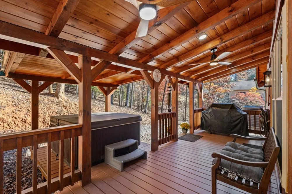 163 Cherokee Path Blue Ridge, GA 30513
