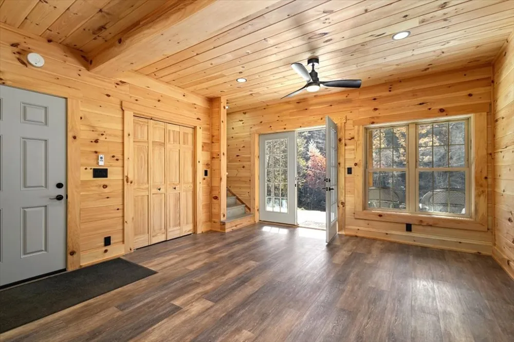 163 Cherokee Path Blue Ridge, GA 30513