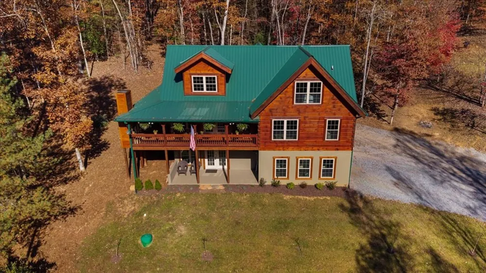 163 Cherokee Path Blue Ridge, GA 30513