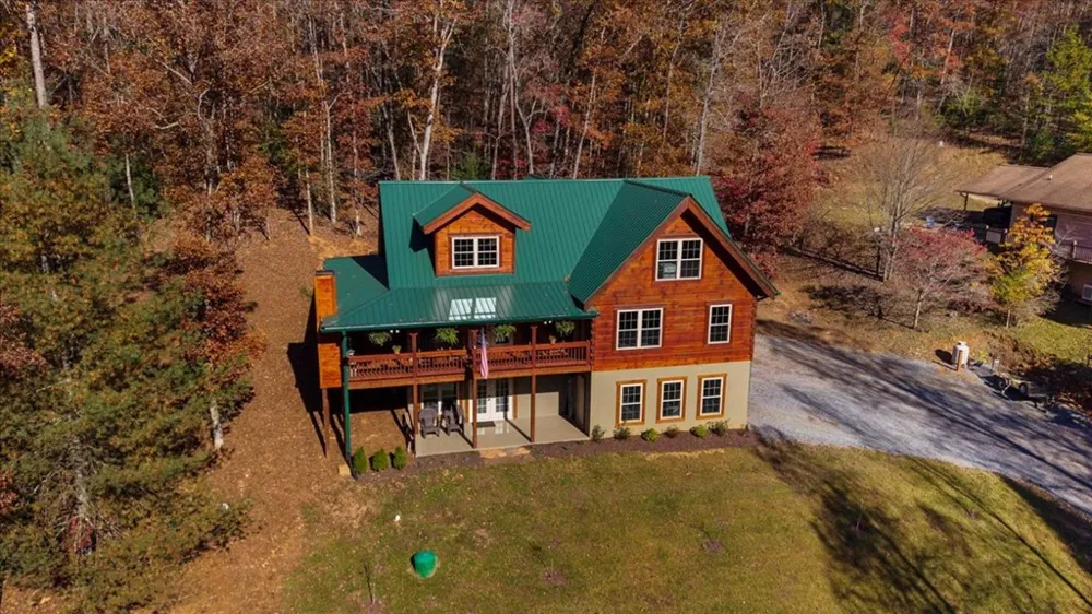 163 Cherokee Path Blue Ridge, GA 30513