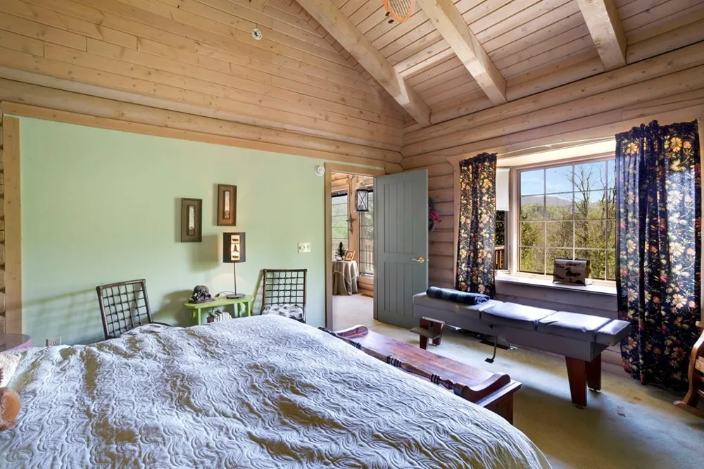 68 Countryside Lane Hayesville, NC 28904