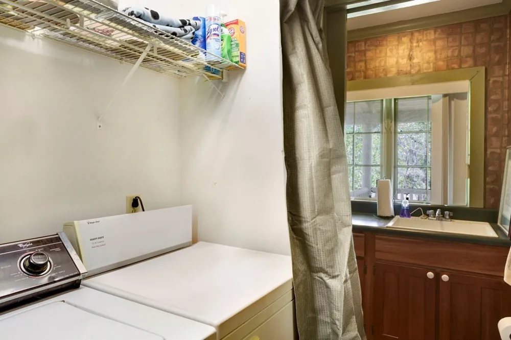 68 Countryside Lane Hayesville, NC 28904