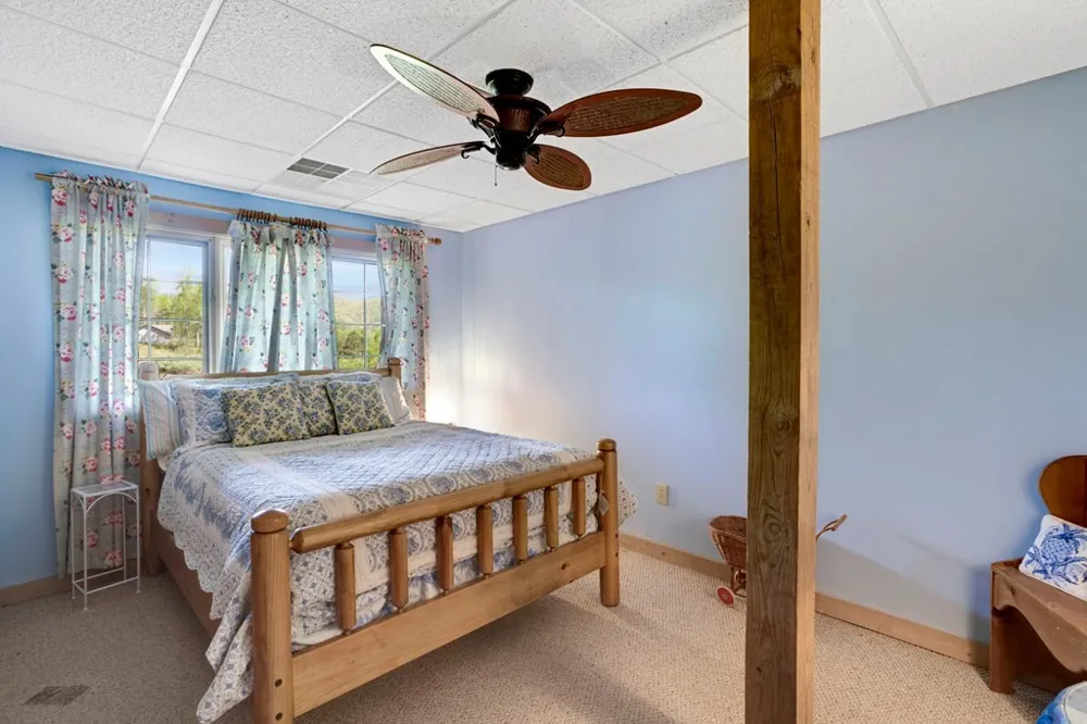 68 Countryside Lane Hayesville, NC 28904