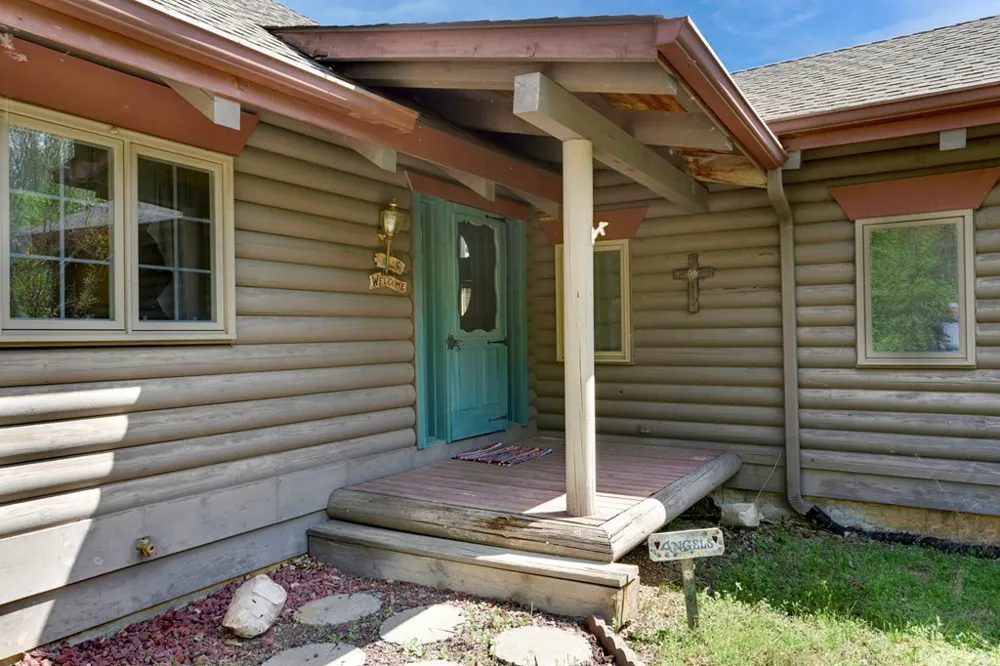 68 Countryside Lane Hayesville, NC 28904