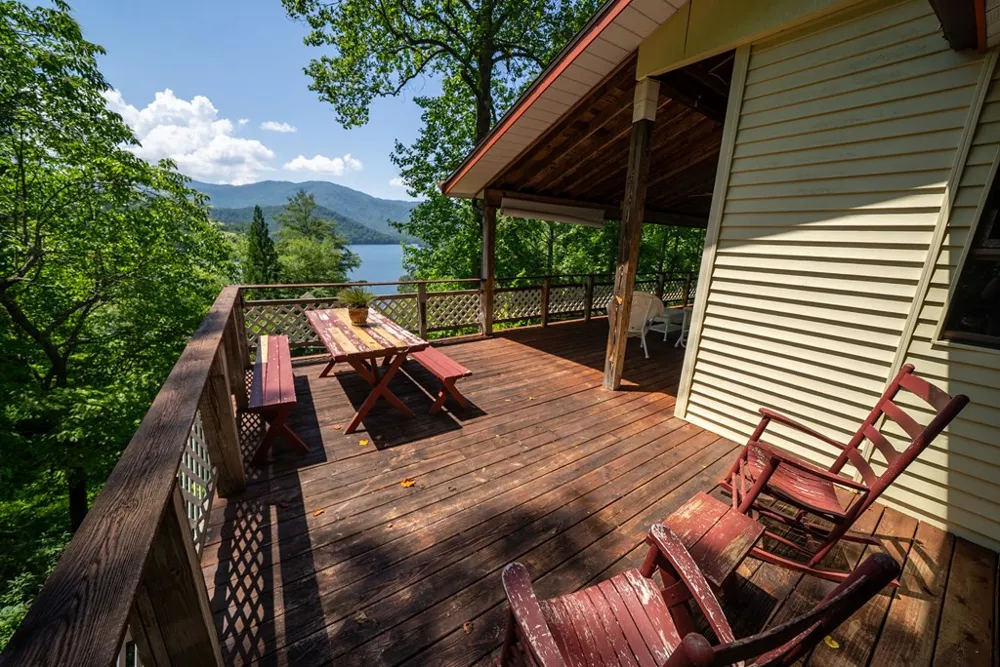 14 Chalet Village Robbinsville, NC 28771