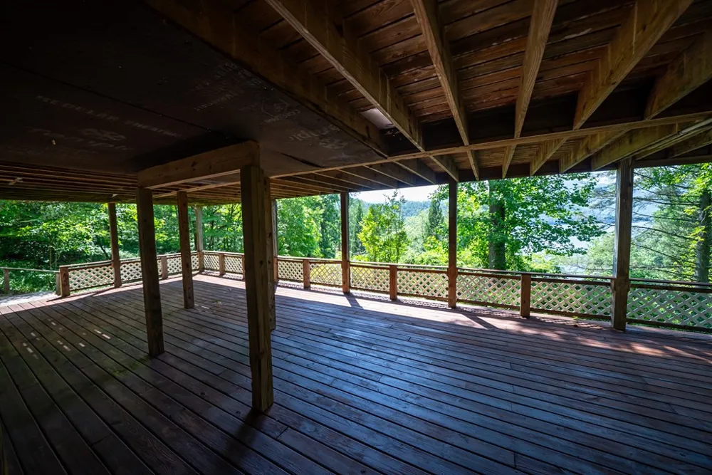 14 Chalet Village Robbinsville, NC 28771