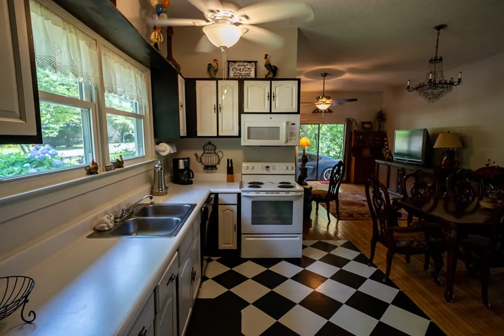 14 Chalet Village Robbinsville, NC 28771