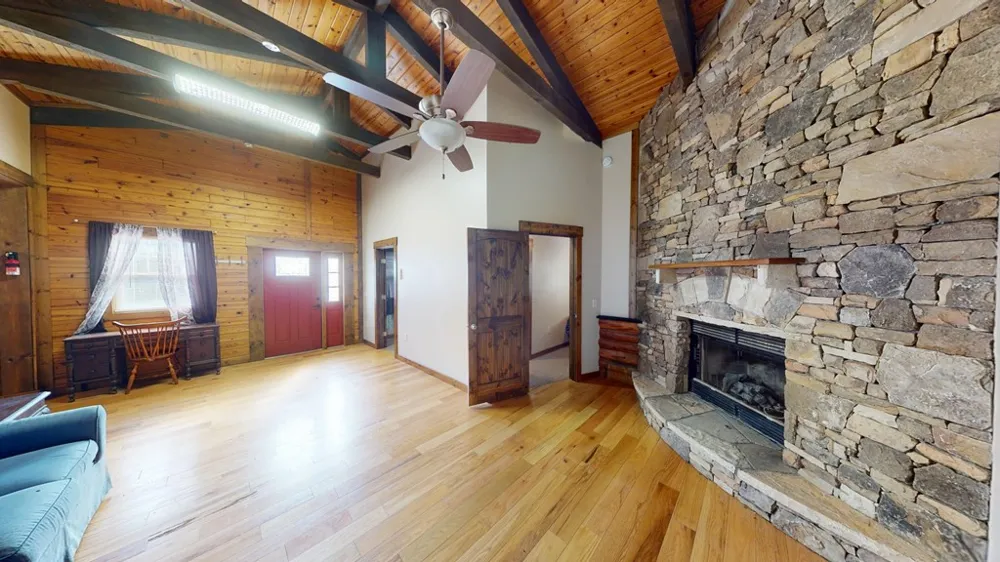 6785 Airport Road Andrews, NC 28901