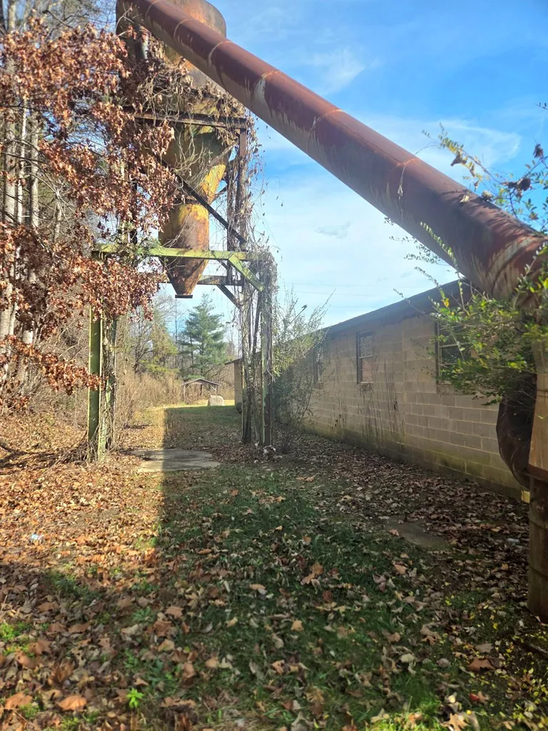 6785 Airport Road Andrews, NC 28901