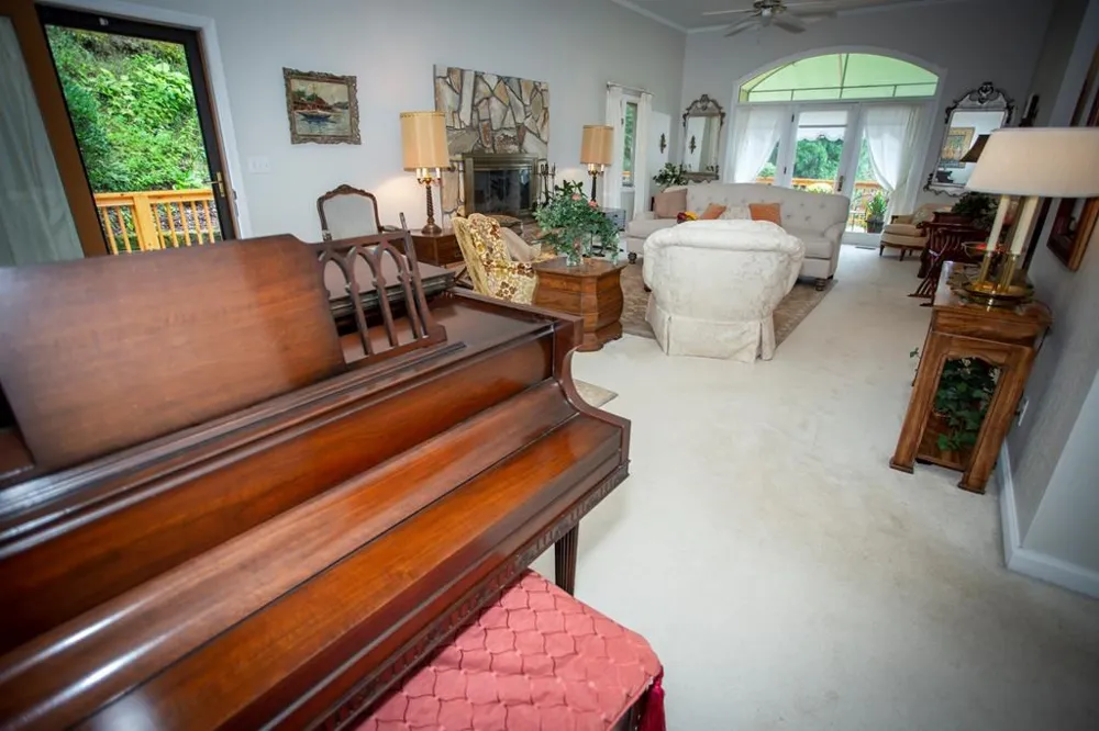 1620 E Buffalo Road Robbinsville, NC 28771