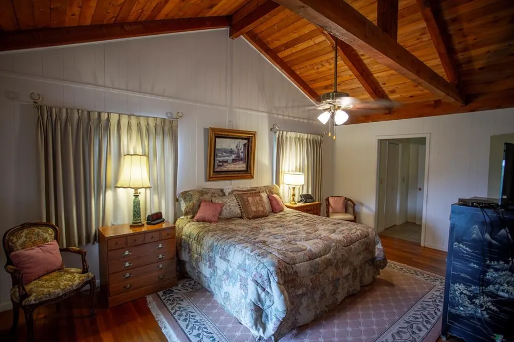 1620 E Buffalo Road Robbinsville, NC 28771