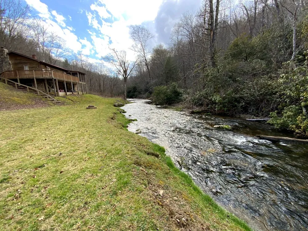 21027 Wayah Road Nantahala, NC 28781