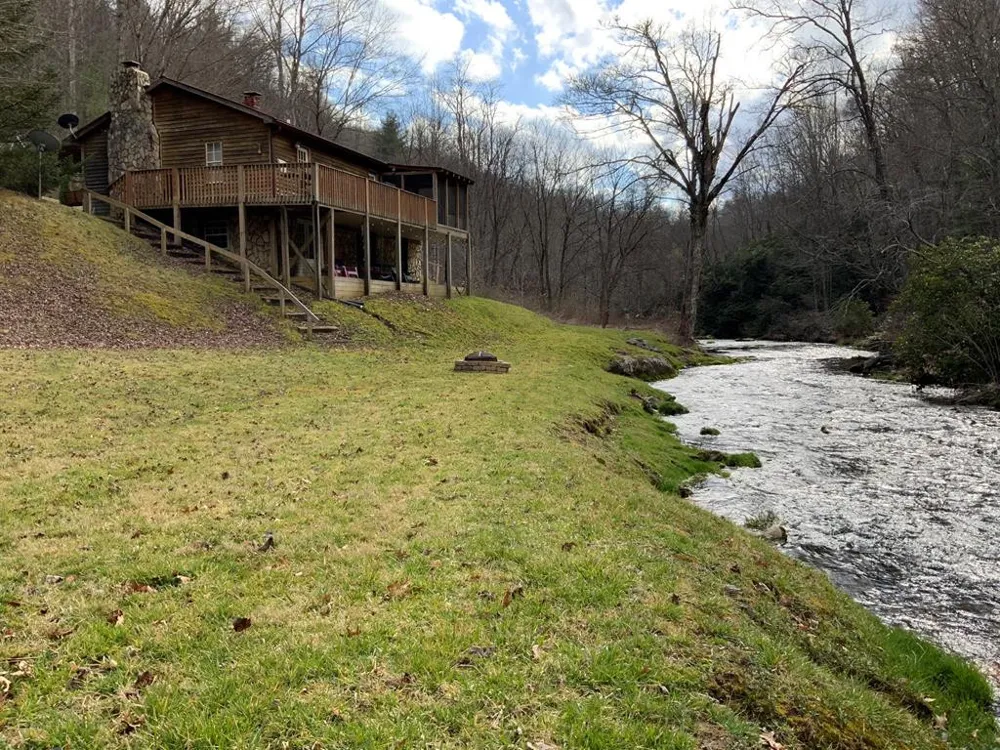21027 Wayah Road Nantahala, NC 28781