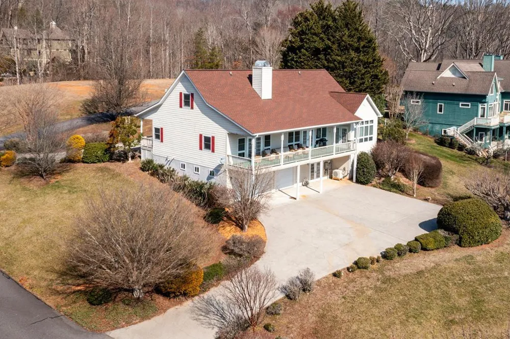 18 Foxfire Court Hayesville, NC 28904