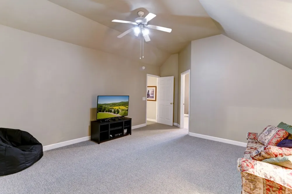 18 Foxfire Court Hayesville, NC 28904
