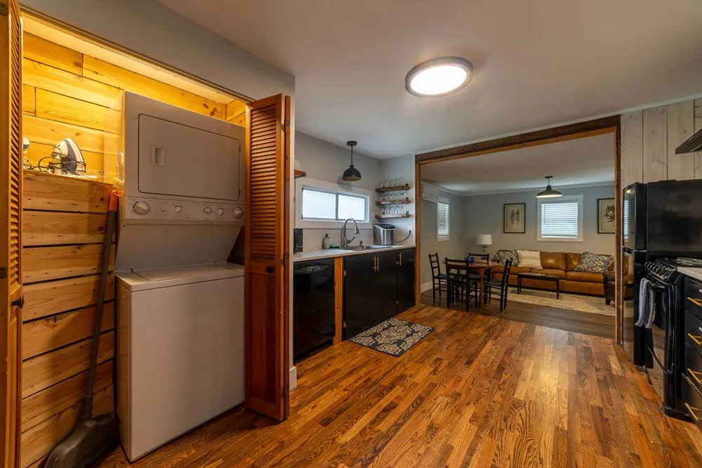 23 Cody Street Robbinsville, NC 28771