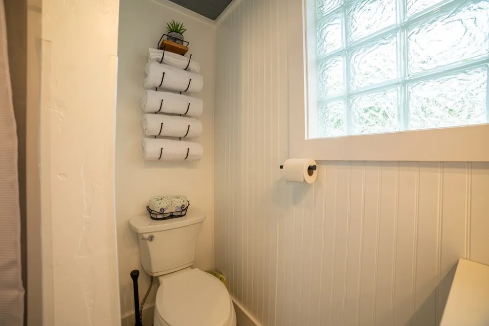 23 Cody Street Robbinsville, NC 28771