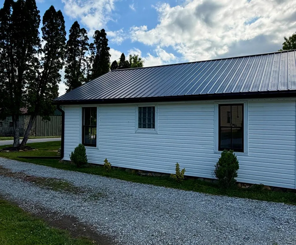 23 Cody Street Robbinsville, NC 28771