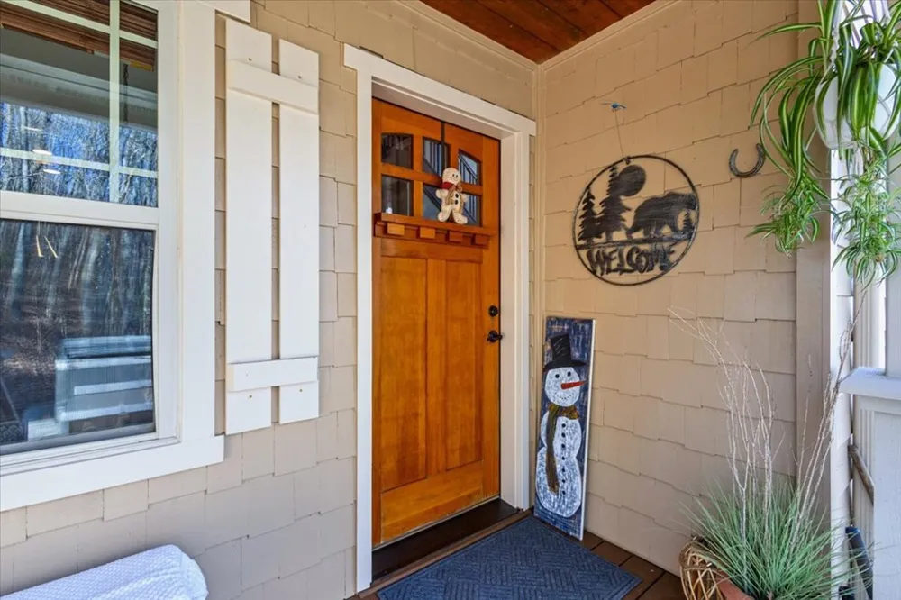 1706 Deer Valley Drive Warne, NC 28909