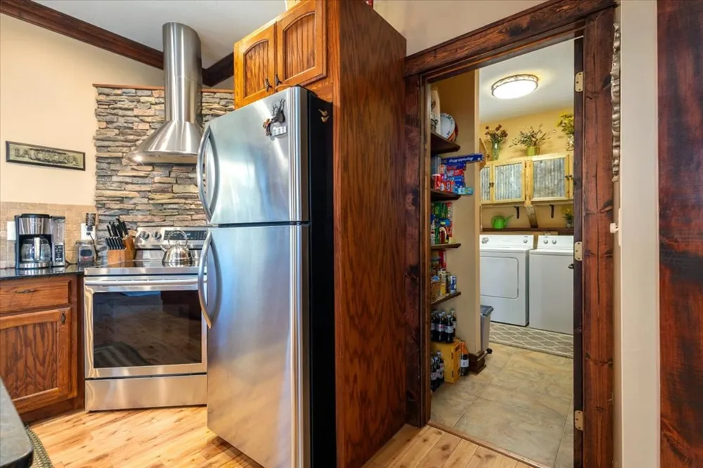 1706 Deer Valley Drive Warne, NC 28909