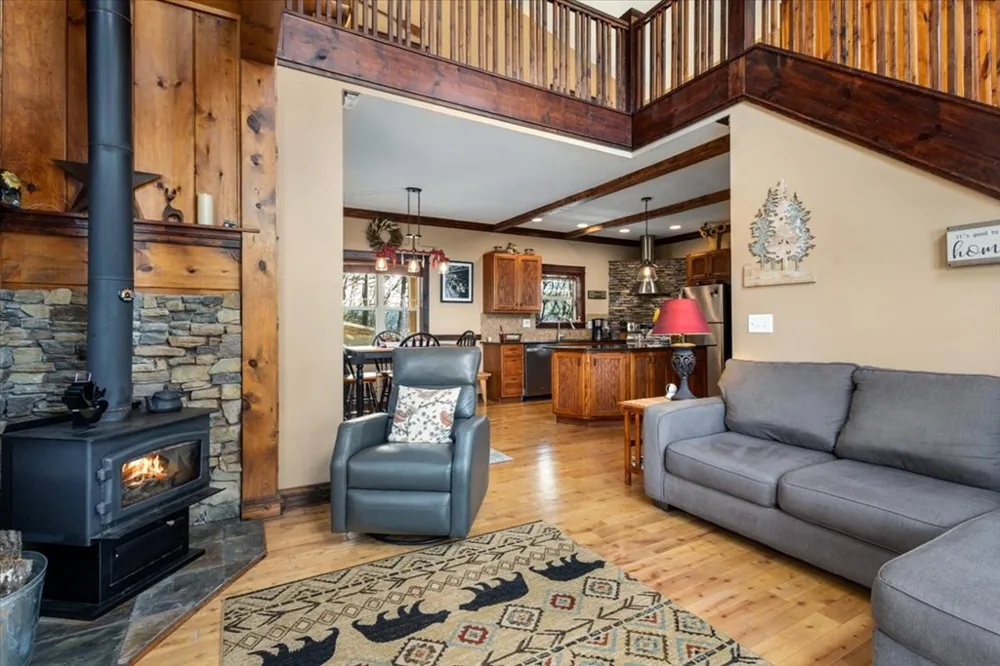 1706 Deer Valley Drive Warne, NC 28909