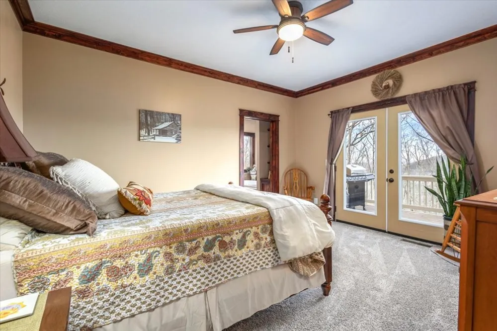 1706 Deer Valley Drive Warne, NC 28909