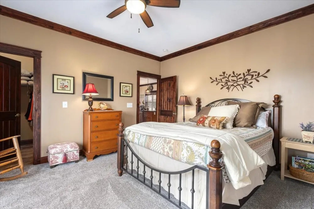 1706 Deer Valley Drive Warne, NC 28909