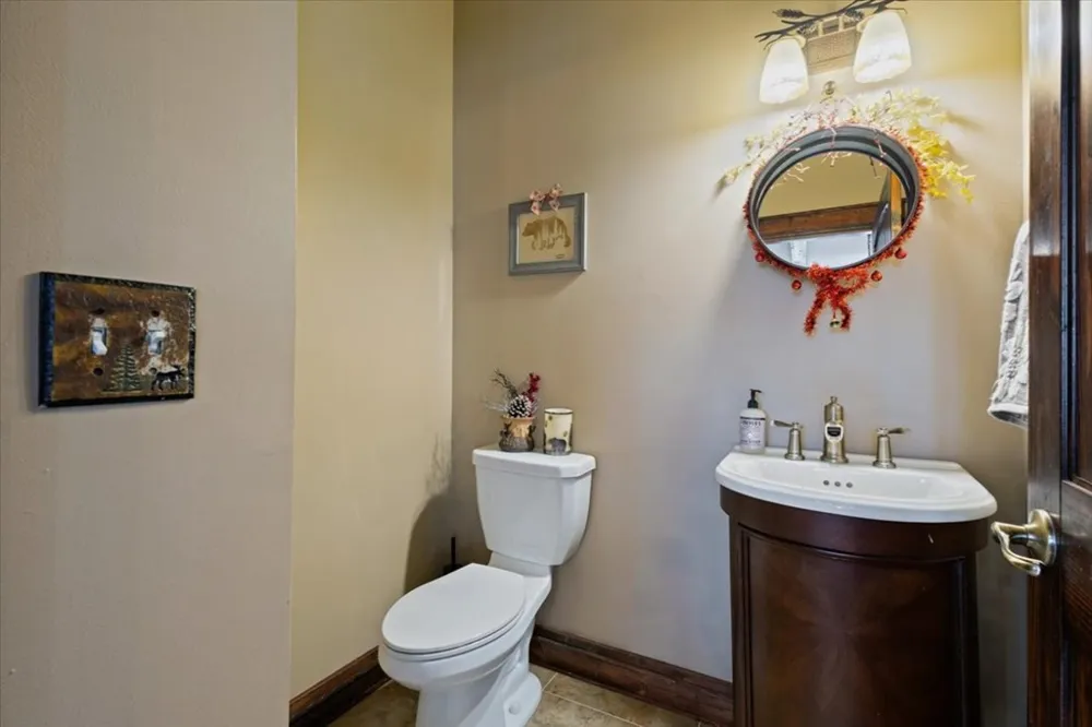 1706 Deer Valley Drive Warne, NC 28909