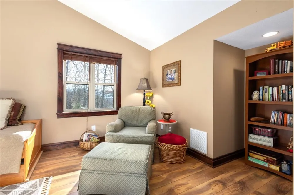 1706 Deer Valley Drive Warne, NC 28909