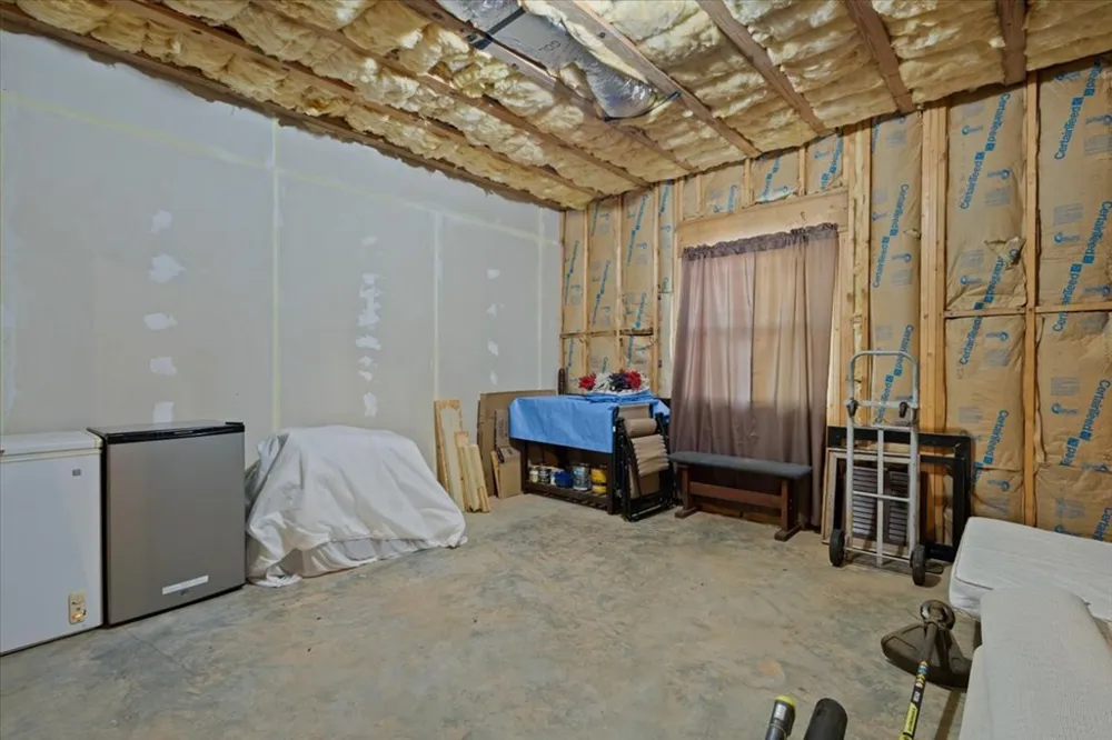 1706 Deer Valley Drive Warne, NC 28909