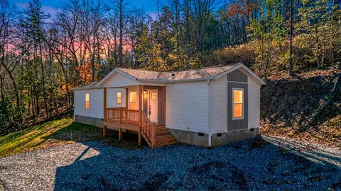 247 Loganberry Lane