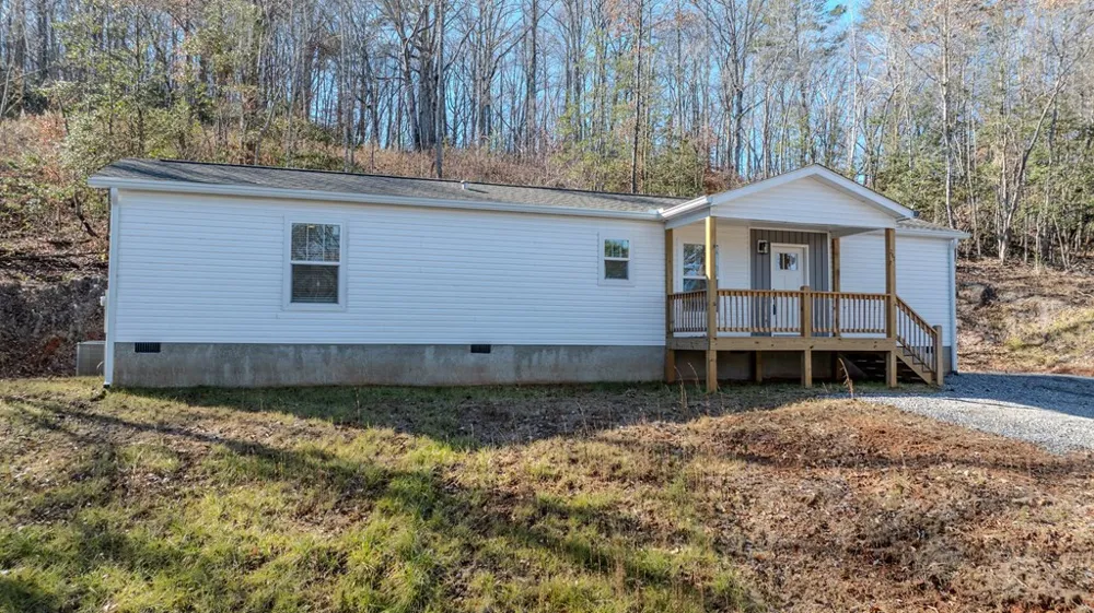 247 Loganberry Lane Hayesville, NC 28904
