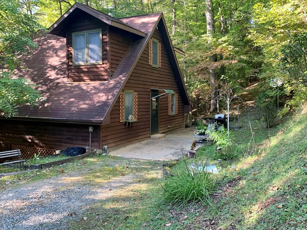 441 Shields Creek Road Topton, NC 28781