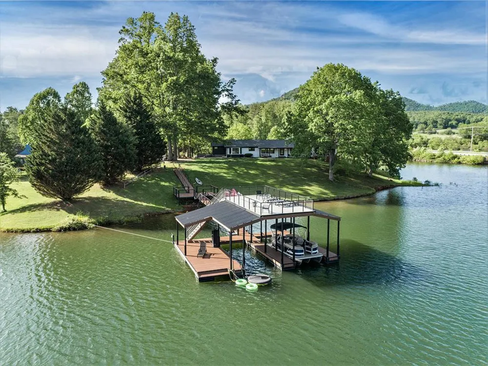 834 Lower Bell Creek Road Hiawassee, GA 30546