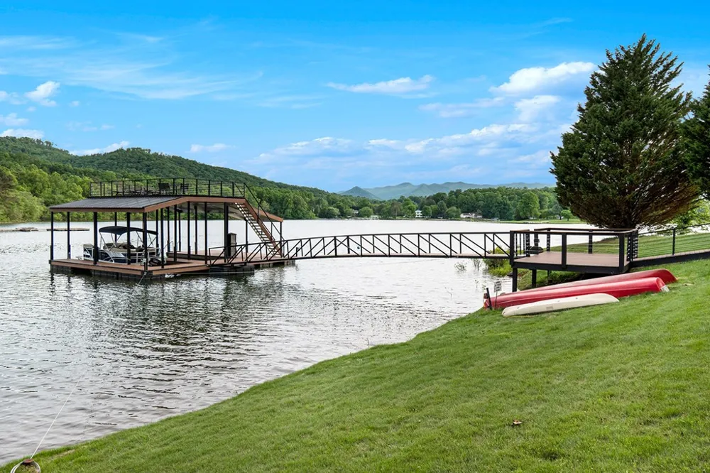834 Lower Bell Creek Road Hiawassee, GA 30546