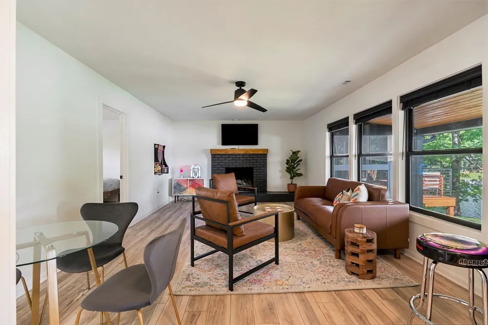 834 Lower Bell Creek Road Hiawassee, GA 30546
