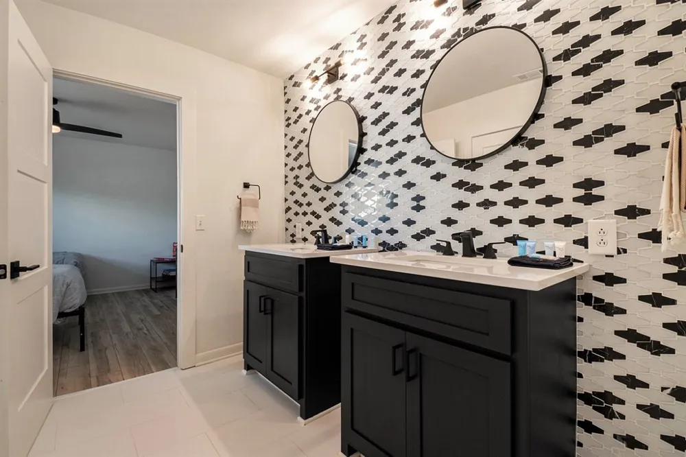 834 Lower Bell Creek Road Hiawassee, GA 30546