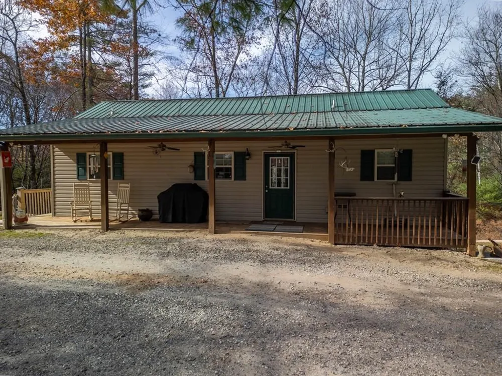 212 Pendergrass Road Marble, NC 28905