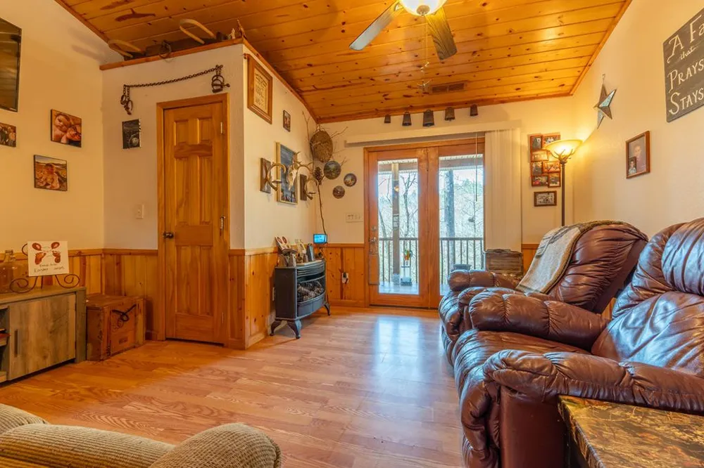 212 Pendergrass Road Marble, NC 28905