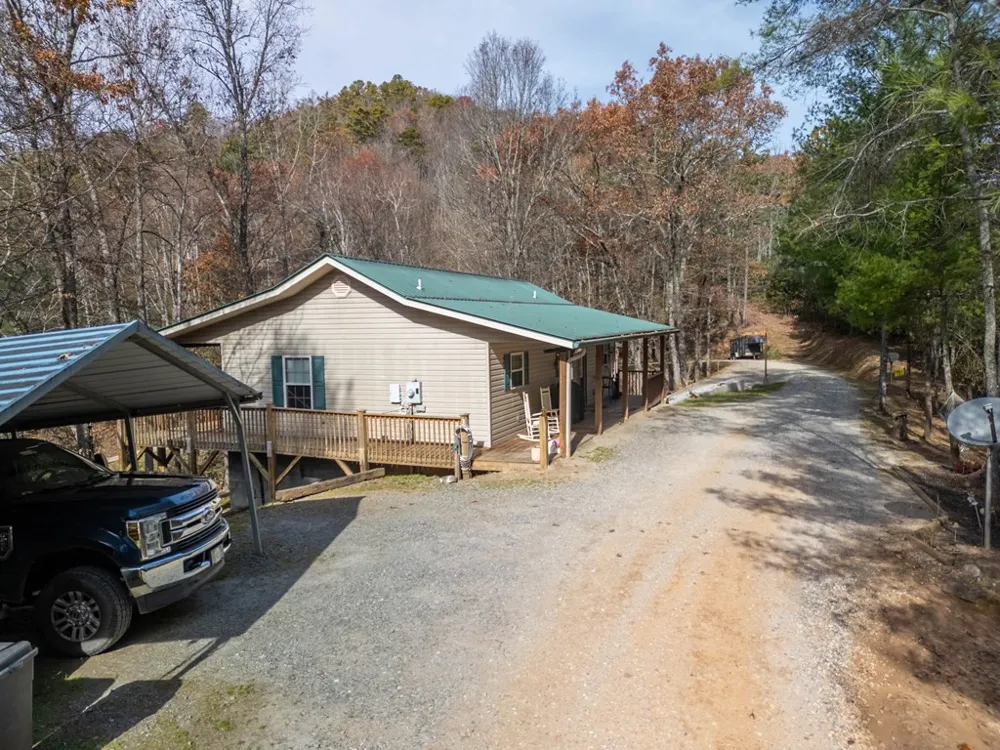 212 Pendergrass Road Marble, NC 28905