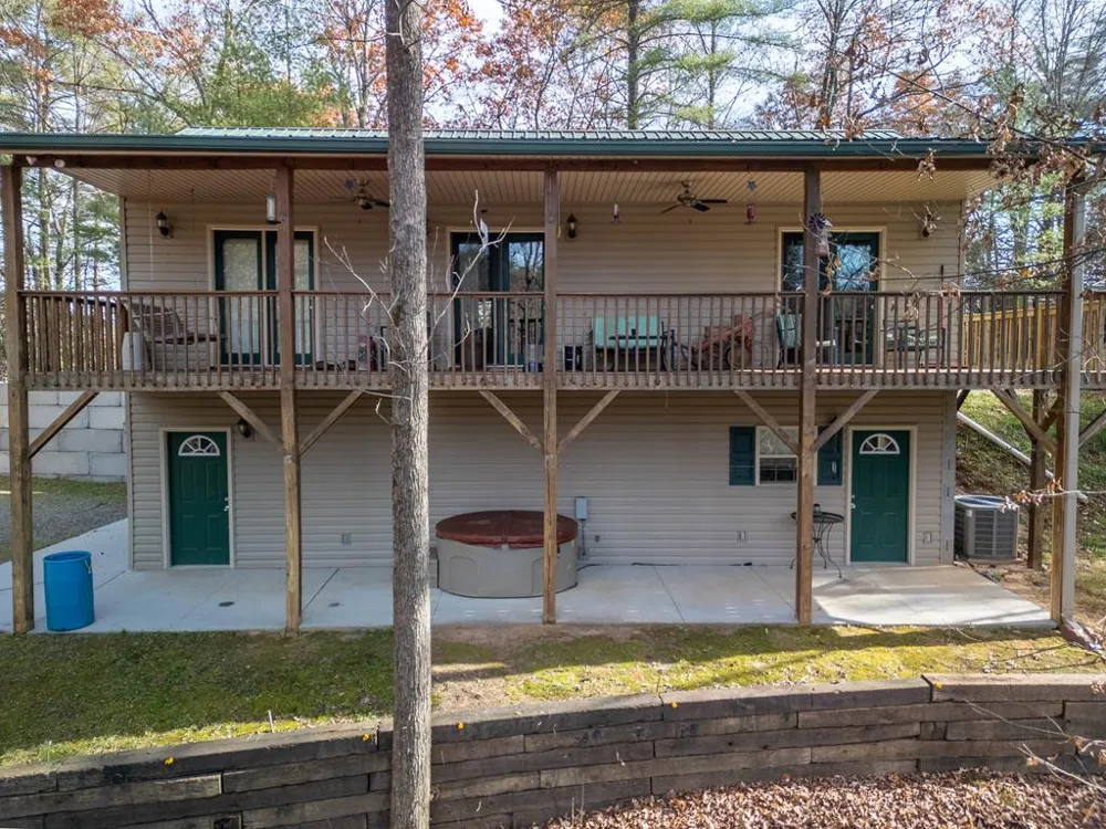 212 Pendergrass Road Marble, NC 28905