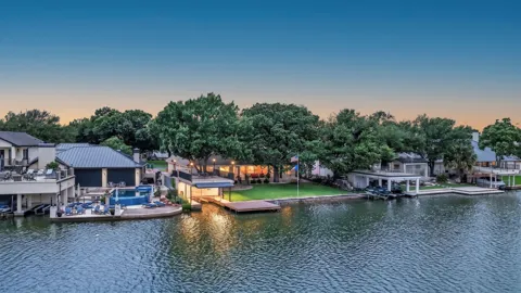 909 Red Sails Drive