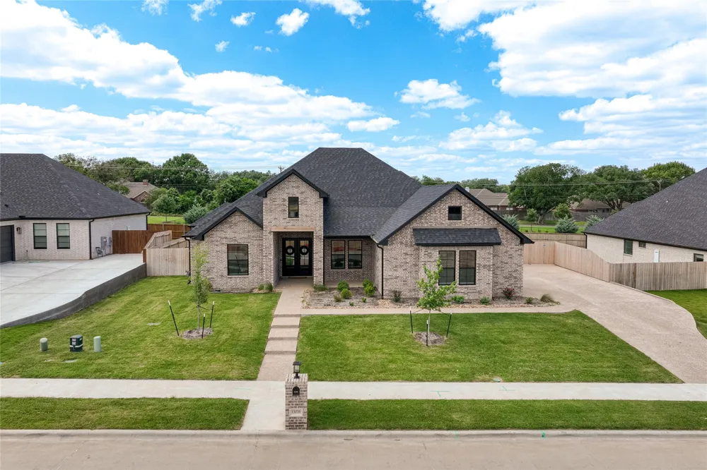 13076 Rainier Drive Woodway, TX 76712